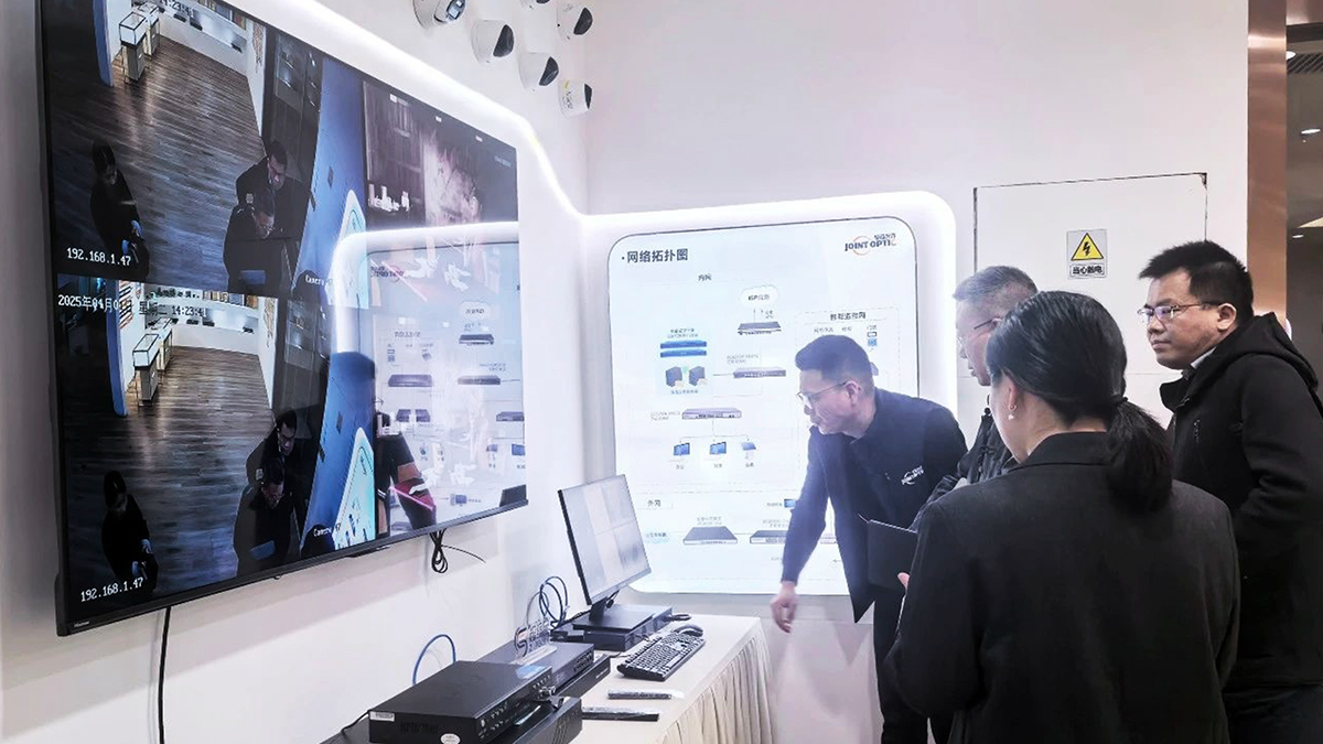 天津市电子学会到访尊龙时凯，，，，共探人工智能+制造创新路径